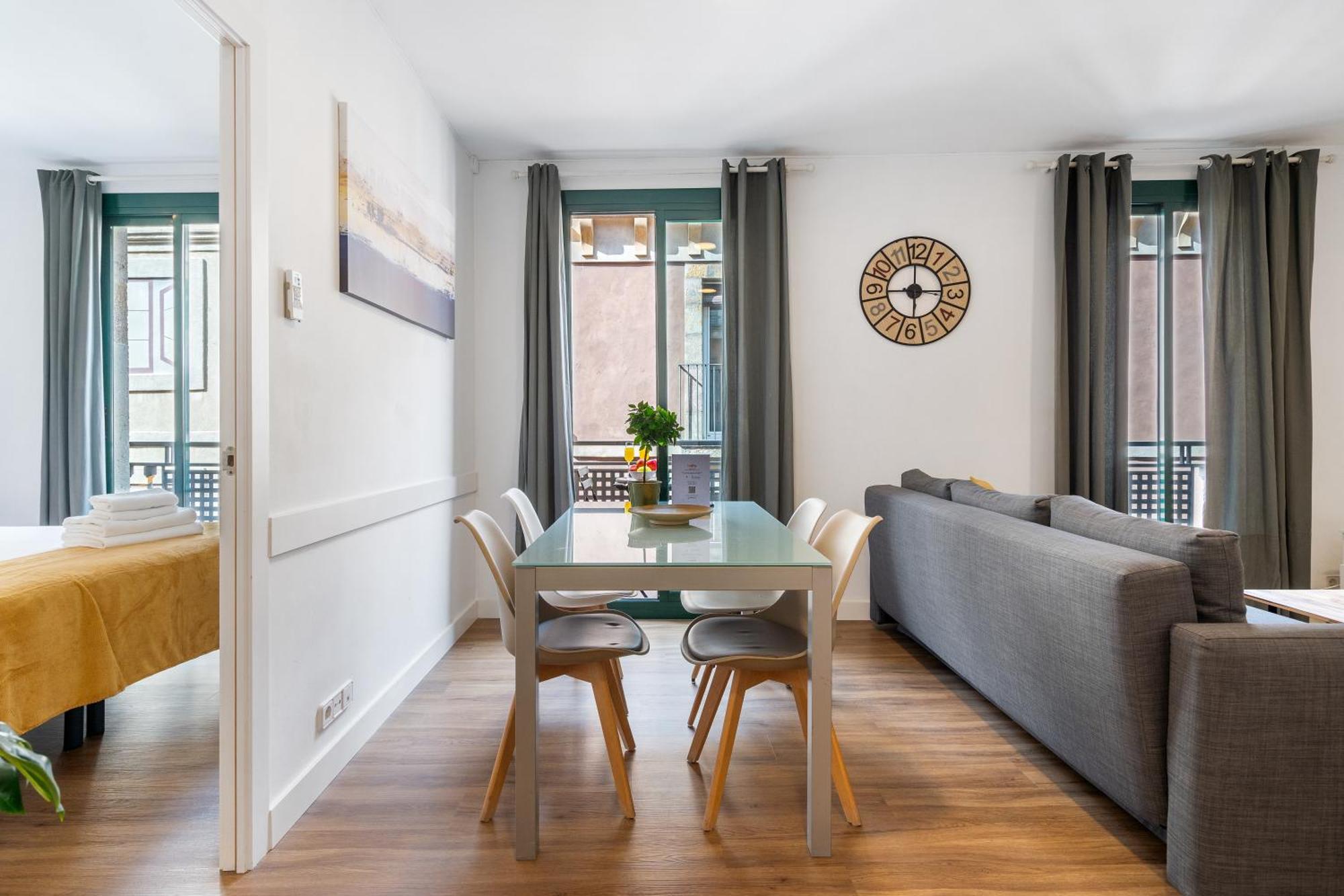 Lodging Apartments Liceu G2 Barcelona Exterior photo